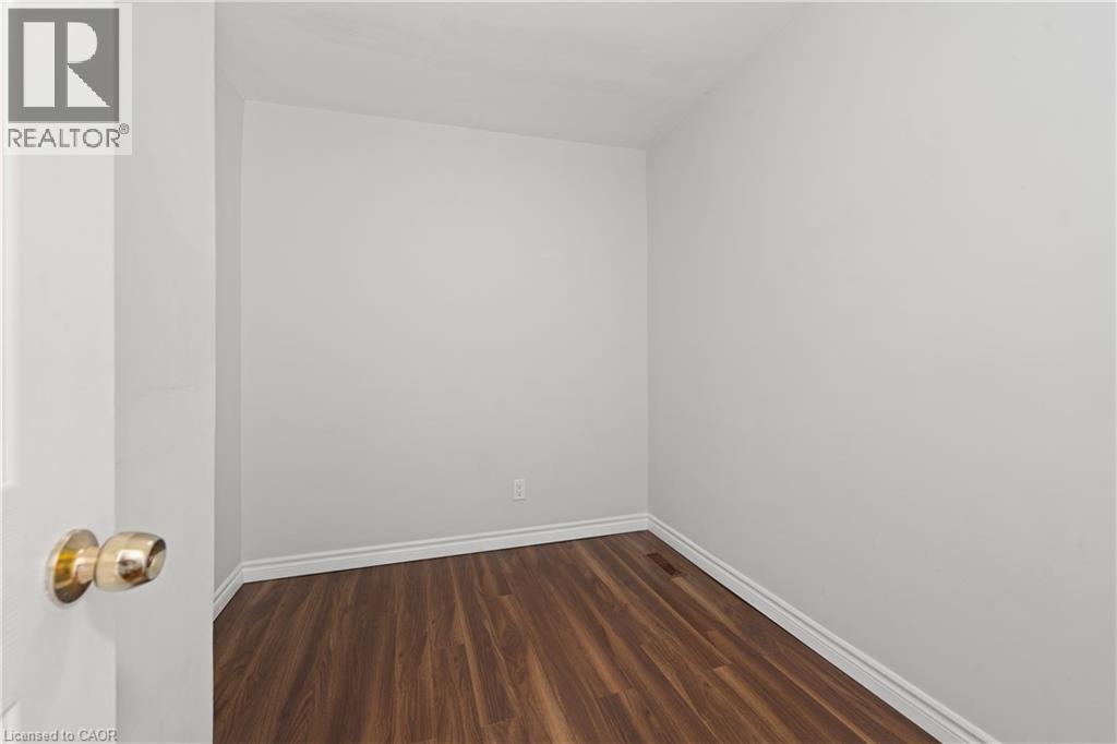 233 Normanhurst Avenue, Hamilton, ON - Indoor Photo Showing Other Room