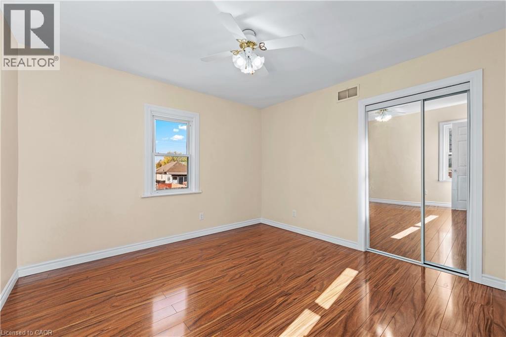 233 Normanhurst Avenue, Hamilton, ON - Indoor Photo Showing Other Room