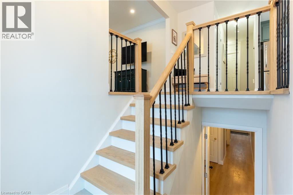 26 Rama Court, Hamilton, ON - Indoor Photo Showing Other Room