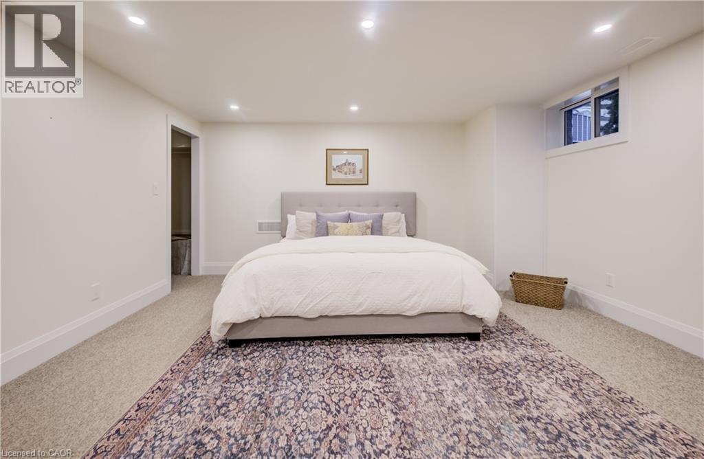 38 Euclid Avenue, Waterloo, ON - Indoor Photo Showing Bedroom