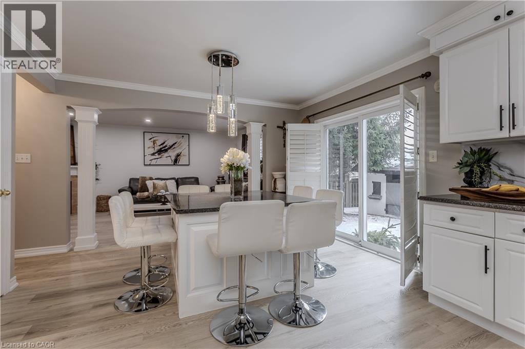 26 Grassyplain Drive, Mount Hope, ON - Indoor