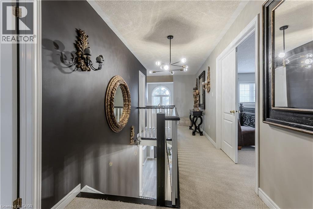 26 Grassyplain Drive, Mount Hope, ON - Indoor Photo Showing Other Room