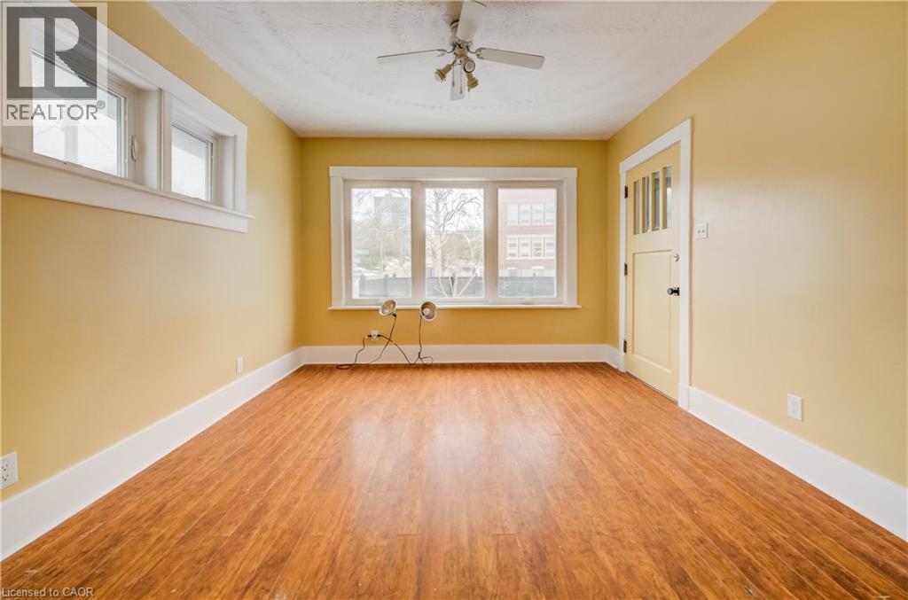 151 Courtland Avenue E, Kitchener, ON - Indoor Photo Showing Other Room