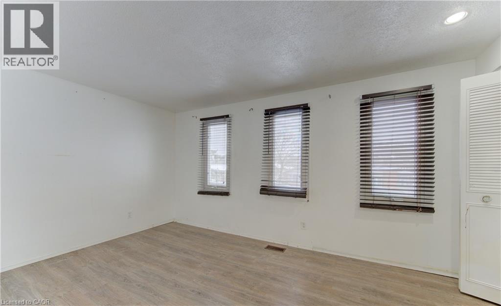 52 Monteagle Crescent, Kitchener, ON - Indoor Photo Showing Other Room