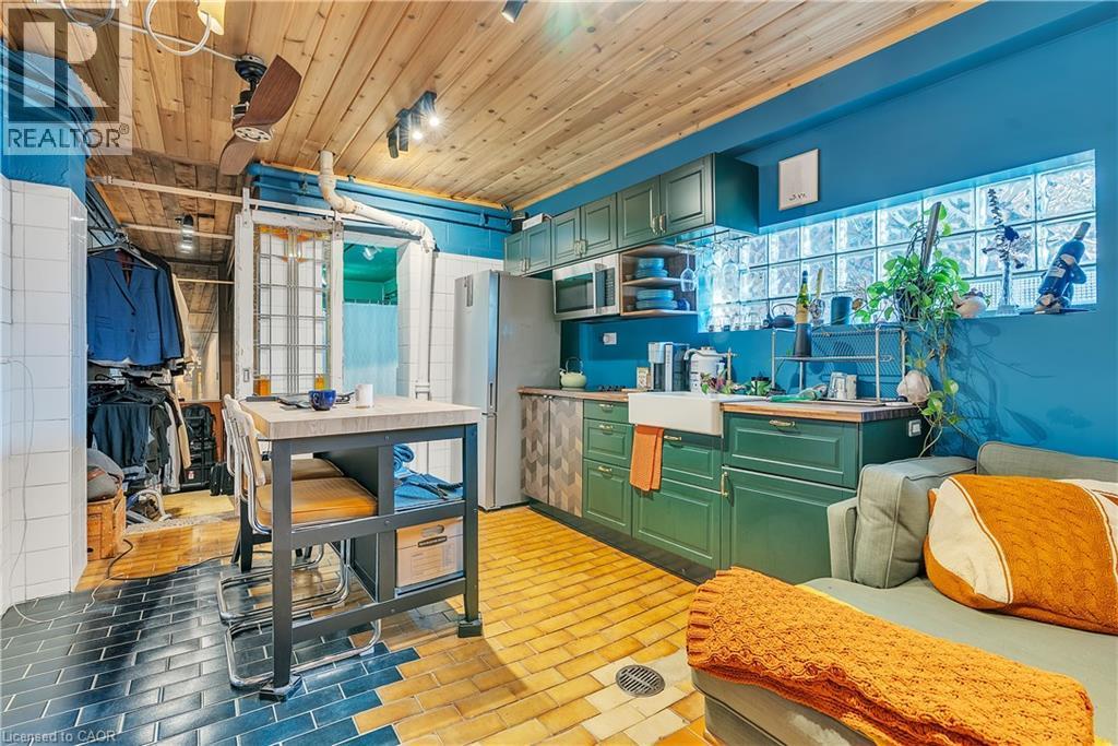 Rear main floor commercial space Kitchen/Dining/living - 237 James Street N, Hamilton, ON