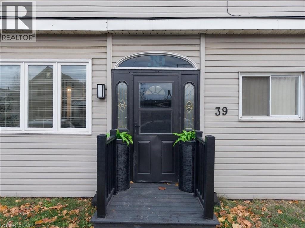 39 Division Street, Hamilton, ON - Outdoor