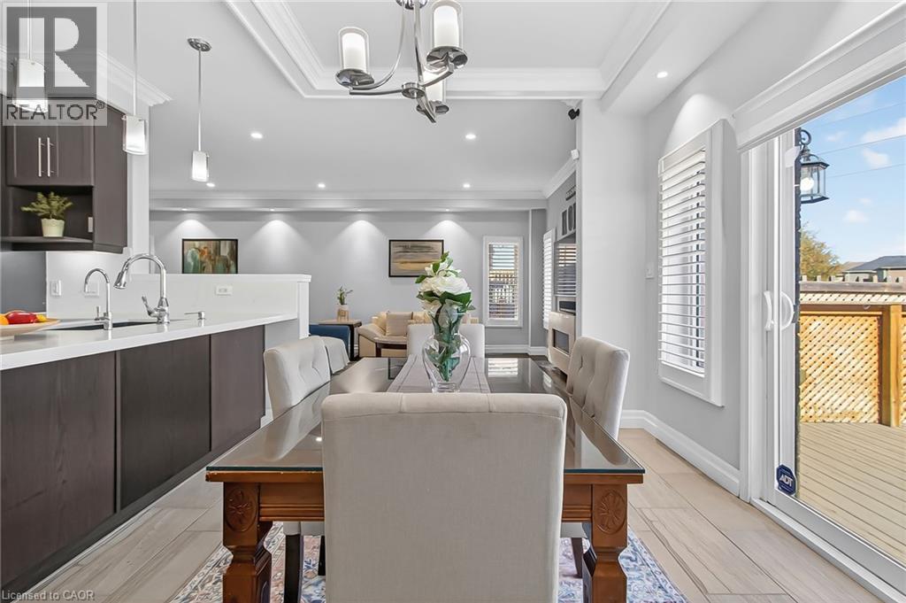 59 Netherwood Road, Kitchener, ON - Indoor Photo Showing Dining Room