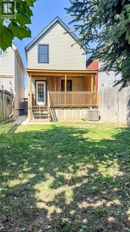 250 Avondale Street, Hamilton, ON - Outdoor With Deck Patio Veranda