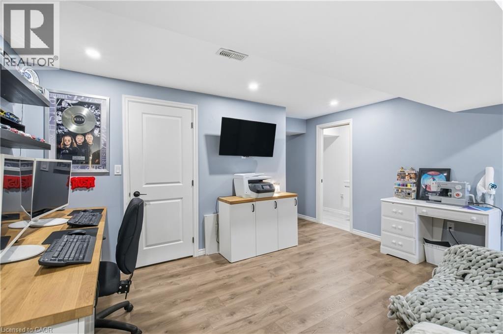 37 Fairgrounds Drive, Binbrook, ON - Indoor