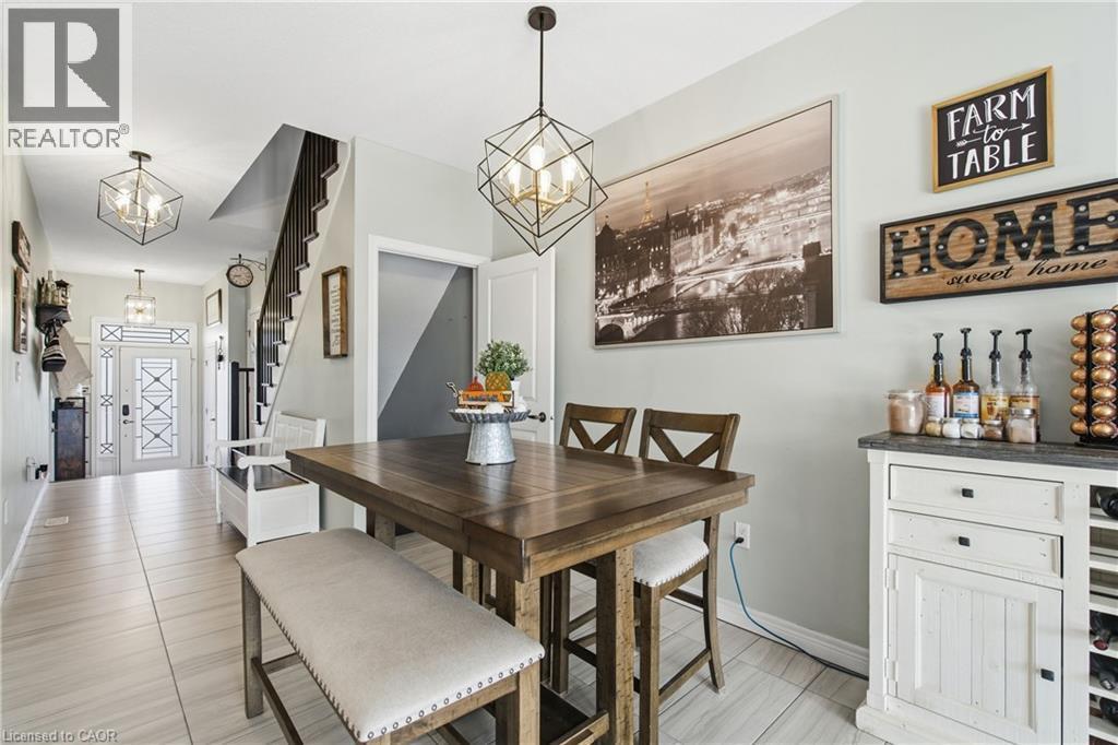 37 Fairgrounds Drive, Binbrook, ON - Indoor Photo Showing Dining Room