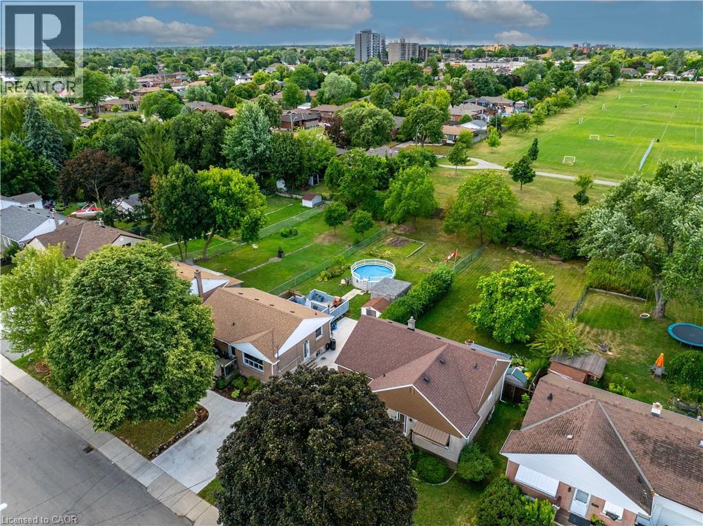 446 East 36Th Street, Hamilton, ON - Outdoor With View