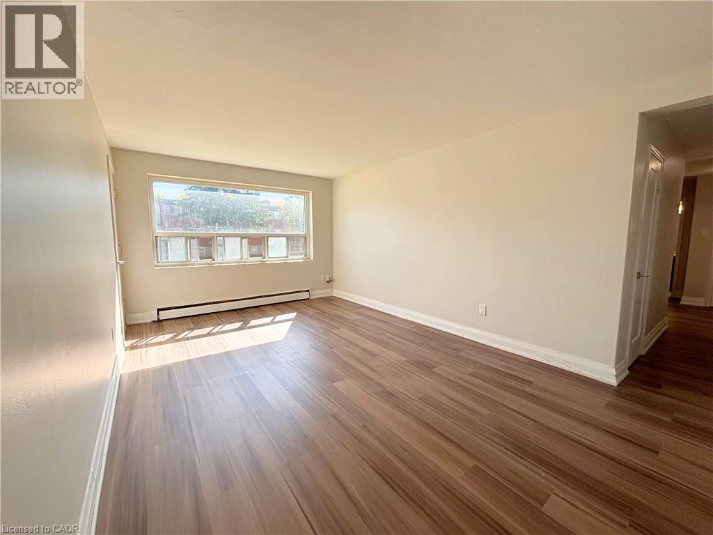 280 Lorne Avenue, Kitchener, ON - Indoor Photo Showing Other Room