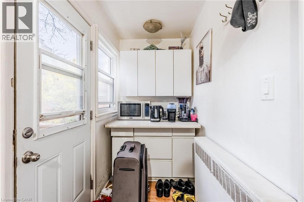 172 Markland Street, Hamilton, ON - Indoor