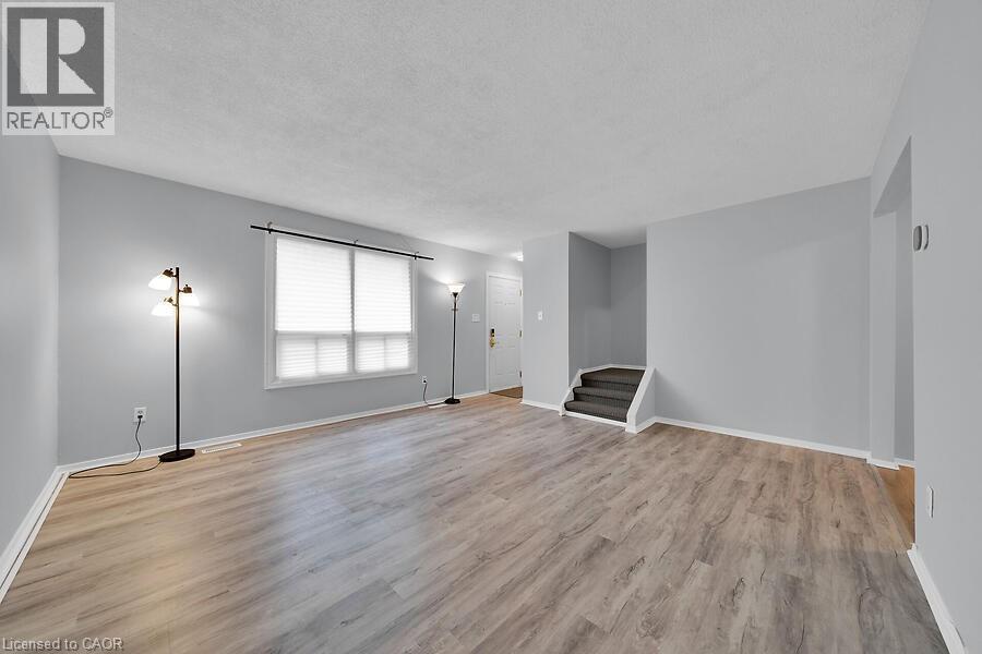 1015 Upper Gage Avenue Unit# 4, Hamilton, ON - Indoor Photo Showing Other Room