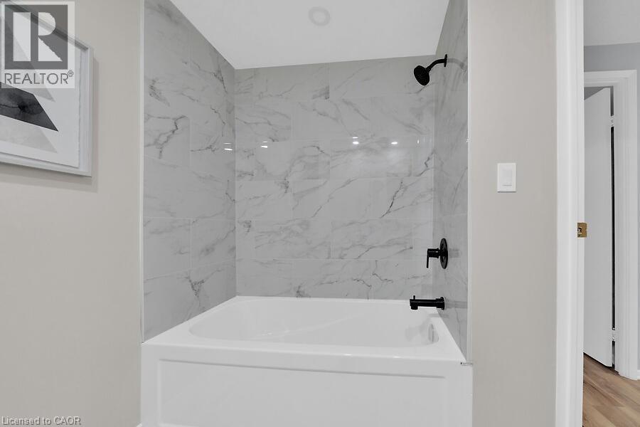 1015 Upper Gage Avenue Unit# 4, Hamilton, ON - Indoor