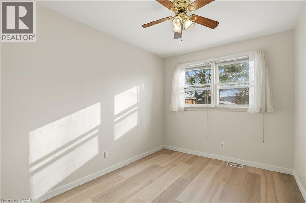 246 Cope Street, Hamilton, ON - Indoor Photo Showing Other Room