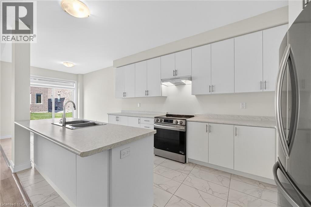 47 Bloomfield Crescent, Cambridge, ON - Indoor Photo Showing Kitchen