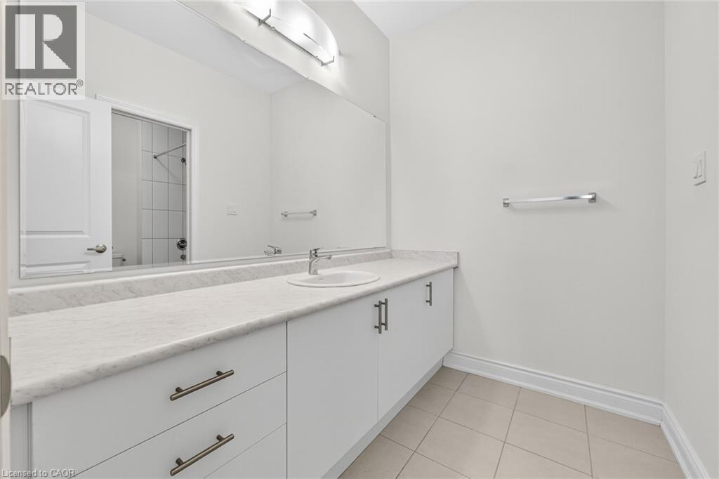 47 Bloomfield Crescent, Cambridge, ON - Indoor Photo Showing Bathroom