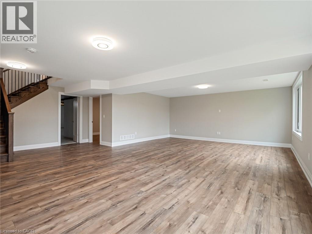 149 Willowbrook Drive, Welland, ON - Indoor Photo Showing Other Room