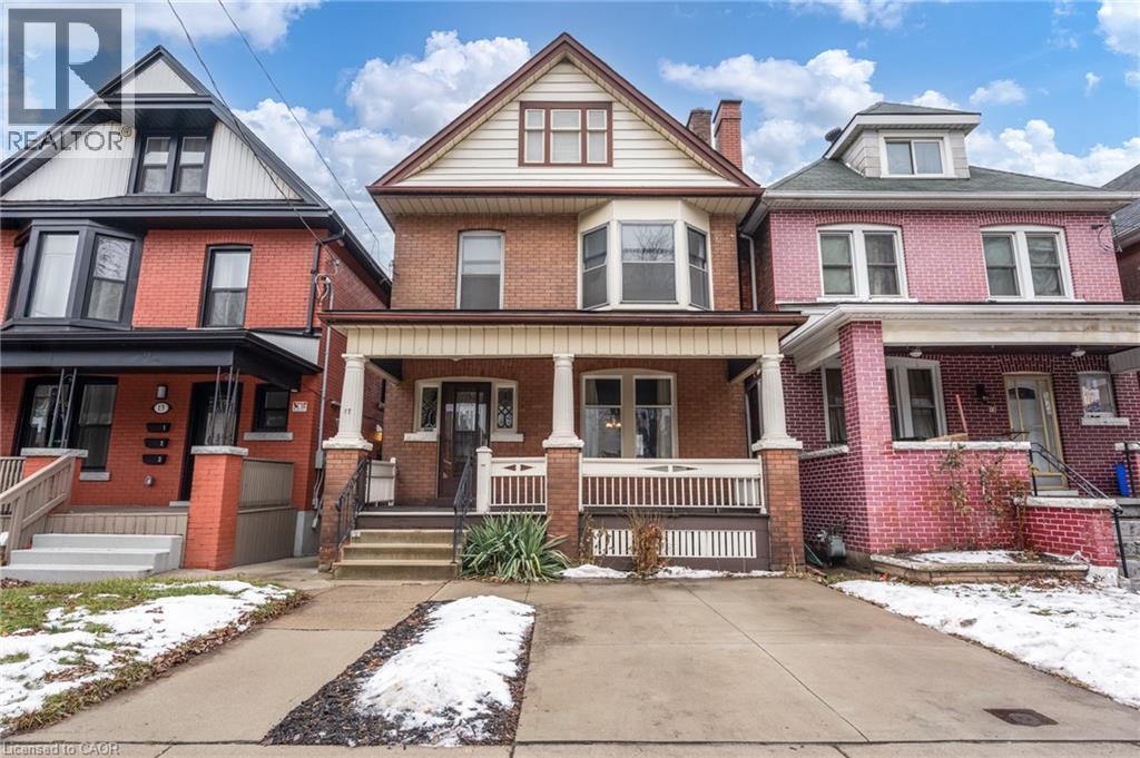 17 Barnesdale Avenue N, Hamilton, ON - Outdoor With Deck Patio Veranda With Facade