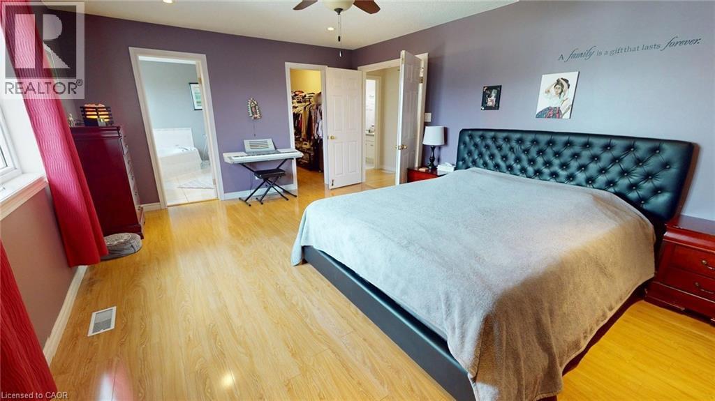 51 Highgate Road, Kitchener, ON - Indoor Photo Showing Bedroom