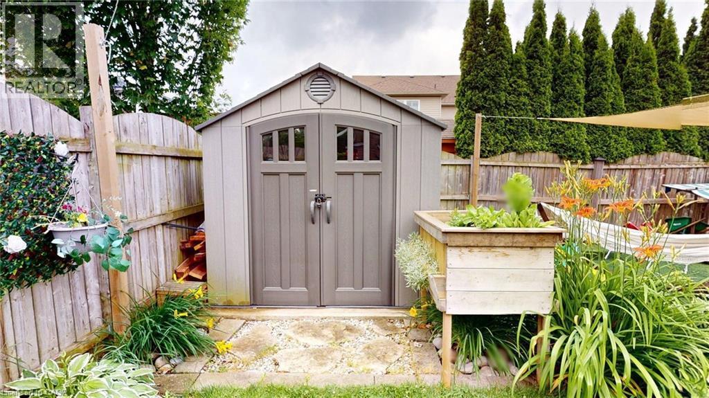 51 Highgate Road, Kitchener, ON - Outdoor