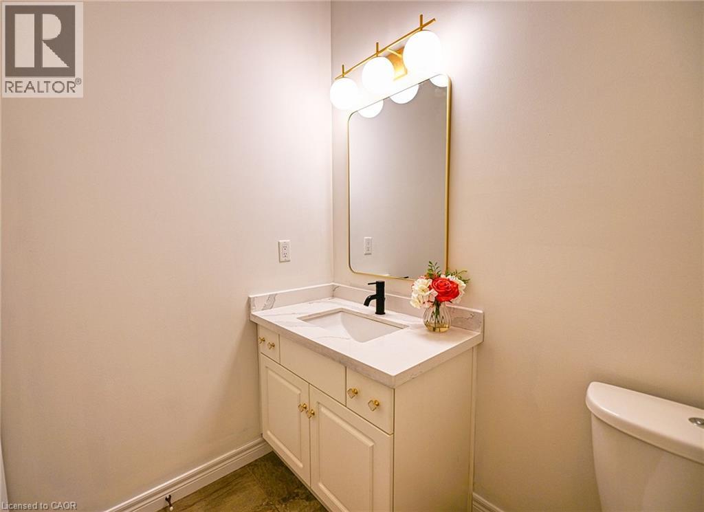 130 Coopershawk Street, Kitchener, ON - Indoor Photo Showing Bathroom