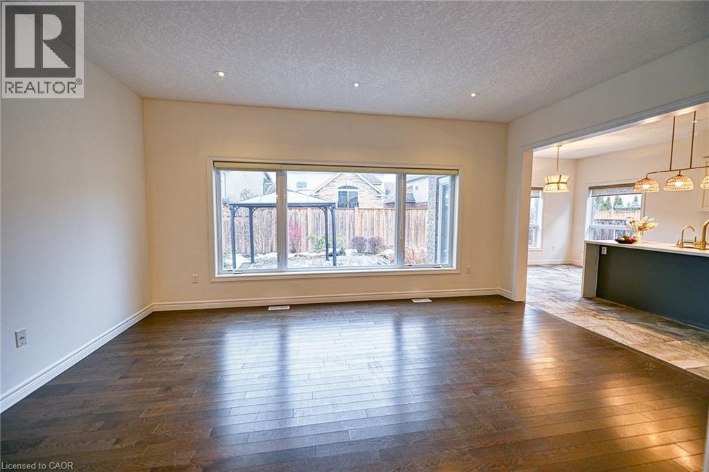 130 Coopershawk Street, Kitchener, ON - Indoor Photo Showing Other Room