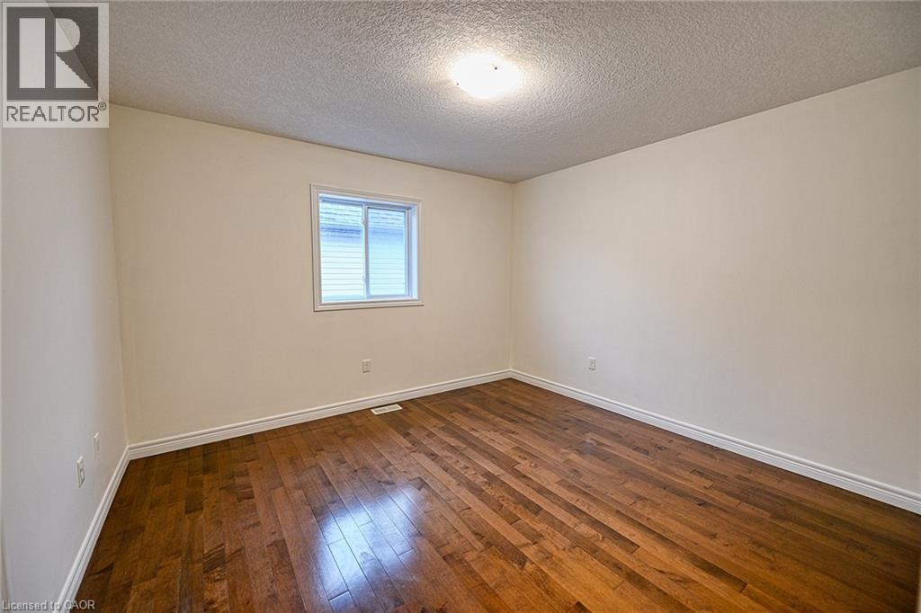 2nd - 130 Coopershawk Street, Kitchener, ON - Indoor Photo Showing Other Room