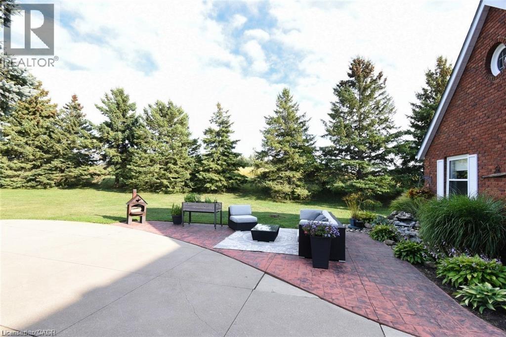 1284 Highway 54, Caledonia, ON - Outdoor