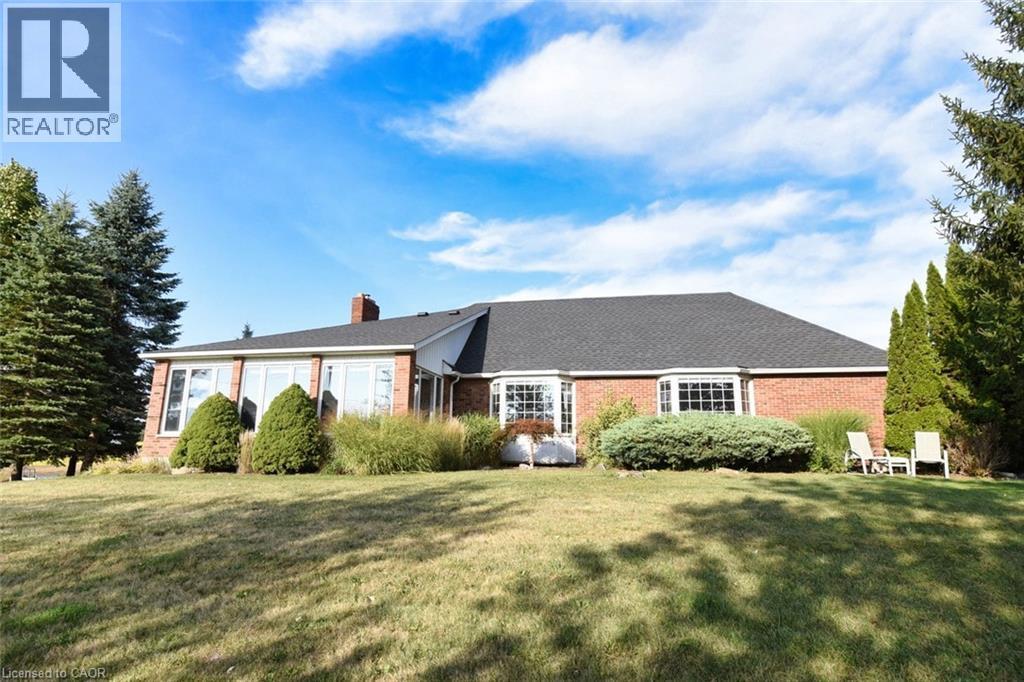 1284 Highway 54, Caledonia, ON - Outdoor