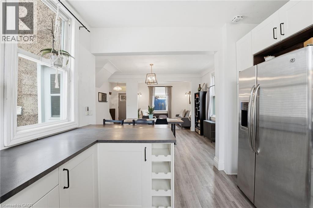 17 Minto Avenue, Hamilton, ON - Indoor