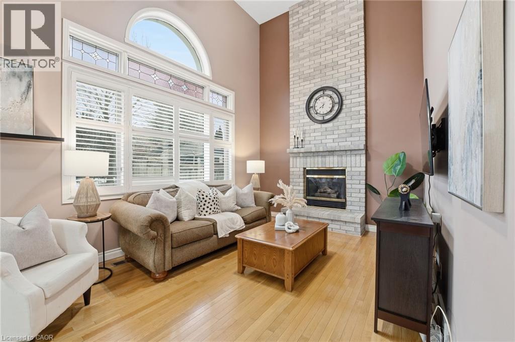 68 Fairlake Drive, Cambridge, ON - Indoor Photo Showing Living Room With Fireplace