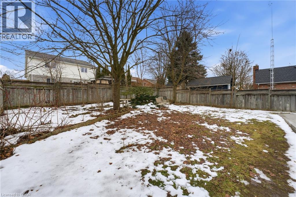 68 Fairlake Drive, Cambridge, ON - Outdoor With Backyard