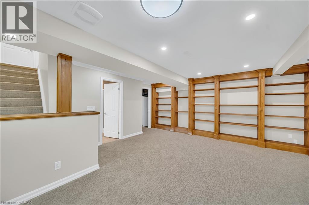 540 Mariner Drive, Waterloo, ON - Indoor