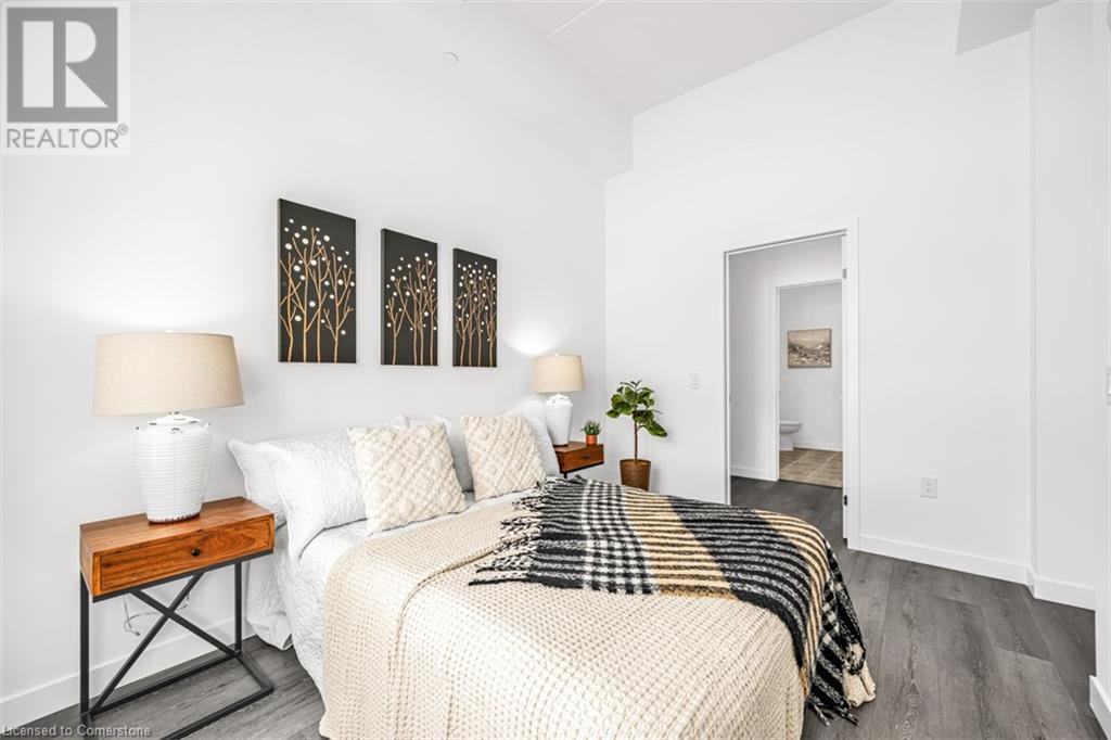 7549A Kalar Road Unit# 407, Niagara Falls, ON - Indoor Photo Showing Bedroom