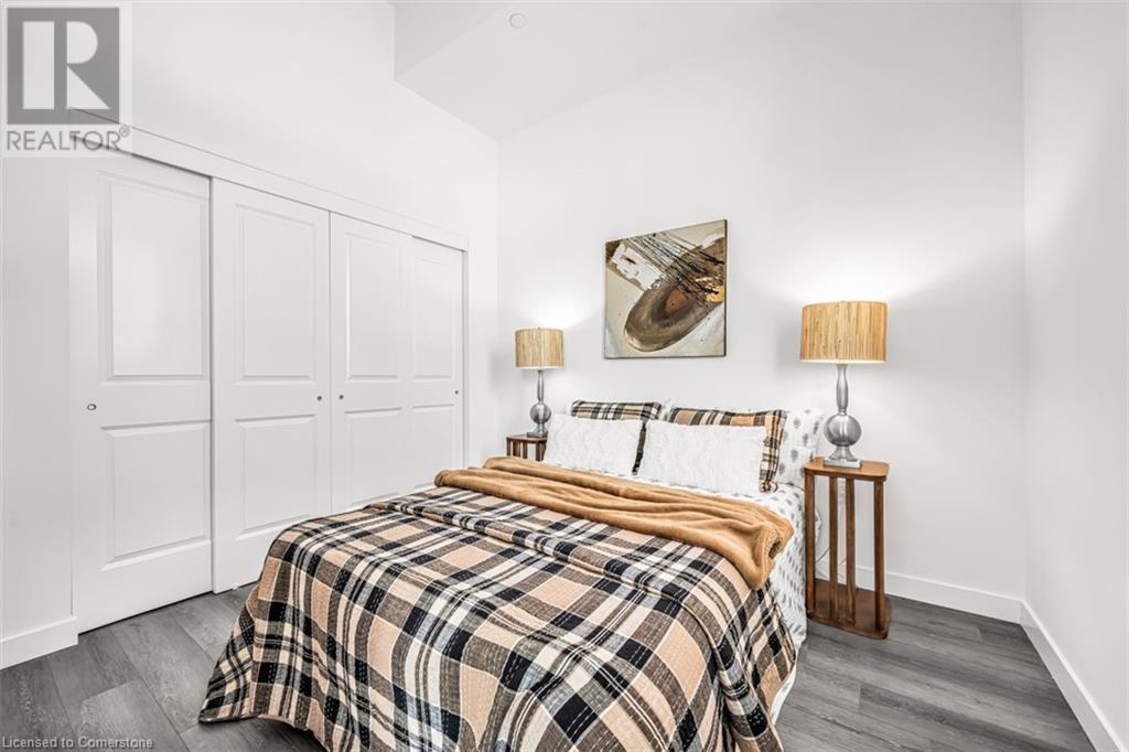 7549A Kalar Road Unit# 407, Niagara Falls, ON - Indoor Photo Showing Bedroom