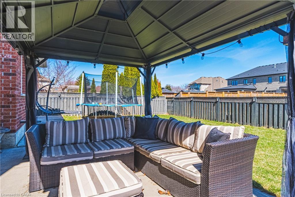 19 Liuna Court, Hamilton, ON - Outdoor With Deck Patio Veranda With Exterior