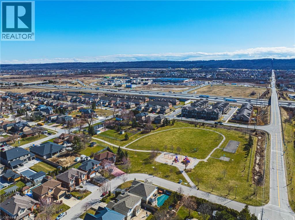 19 Liuna Court, Hamilton, ON - Outdoor With View