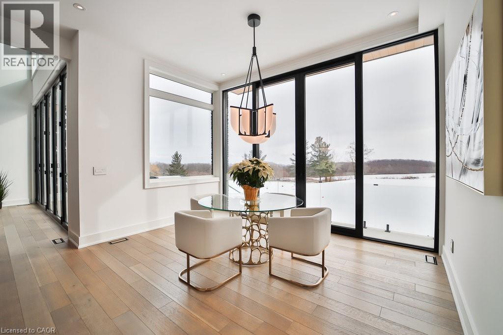 2284 Sideroad 1, Burlington, ON - Indoor