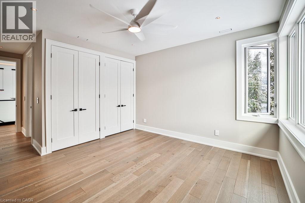 2284 Sideroad 1, Burlington, ON - Indoor Photo Showing Other Room