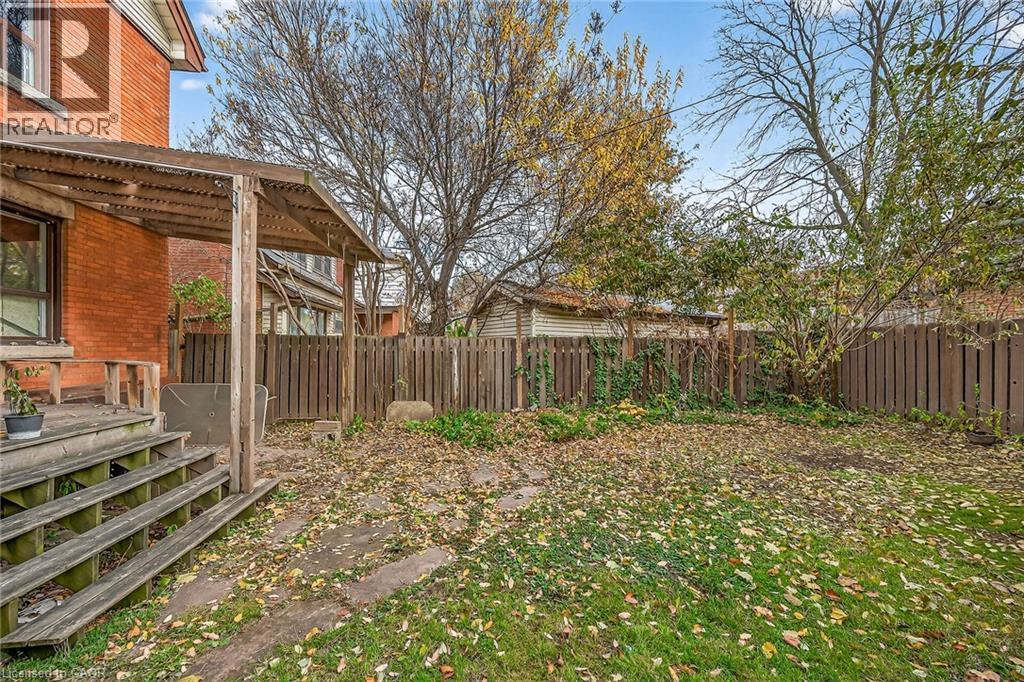 91 Spadina Avenue, Hamilton, ON - Outdoor