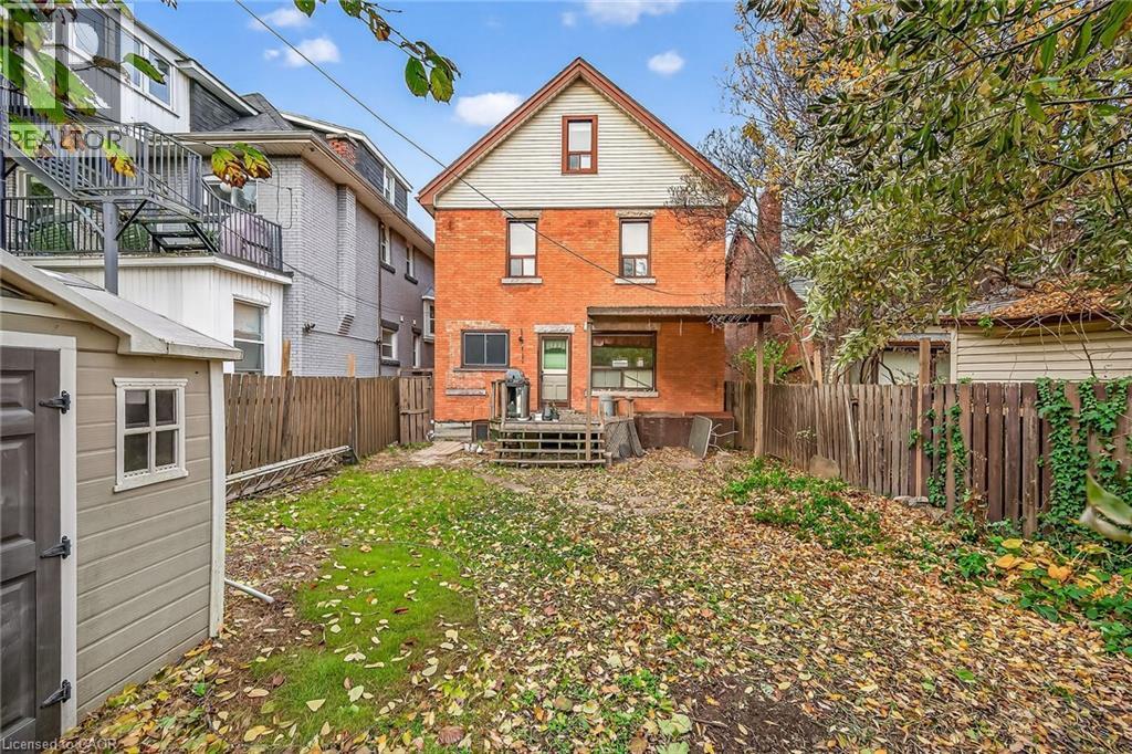 91 Spadina Avenue, Hamilton, ON - Outdoor