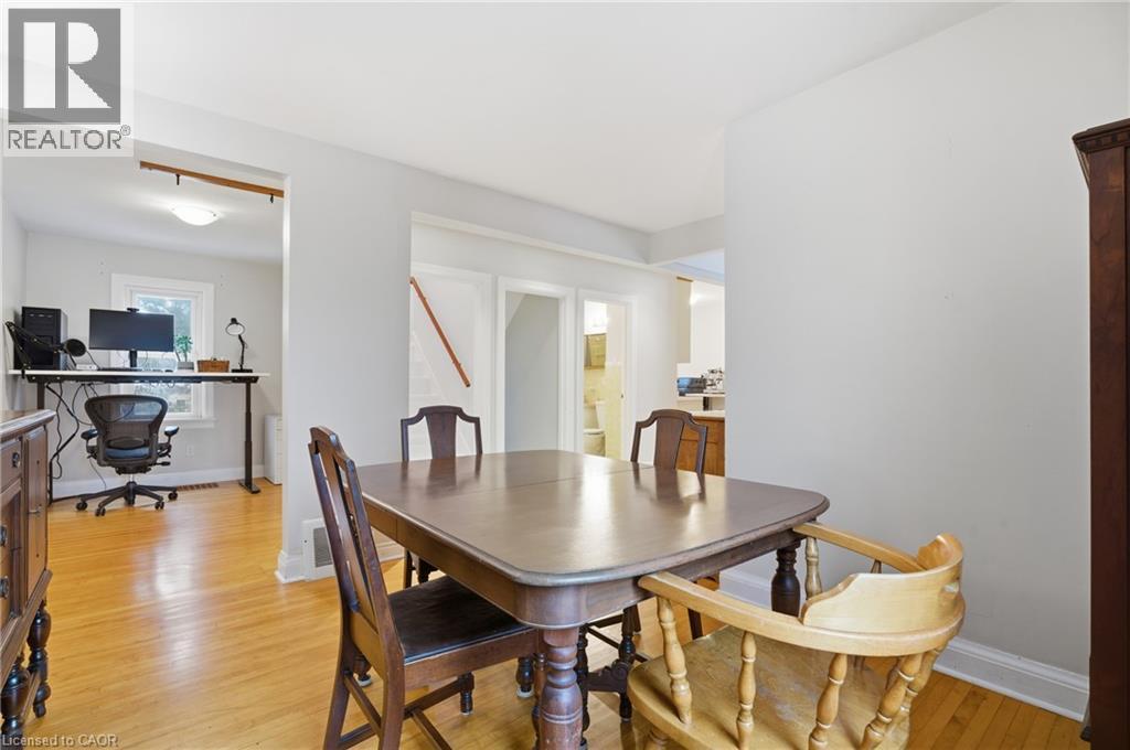 Dining area with a desk and light wood-style flooring - 157 Bridgeport Road E, Waterloo, ON - Indoor Photo Showing Dining Room