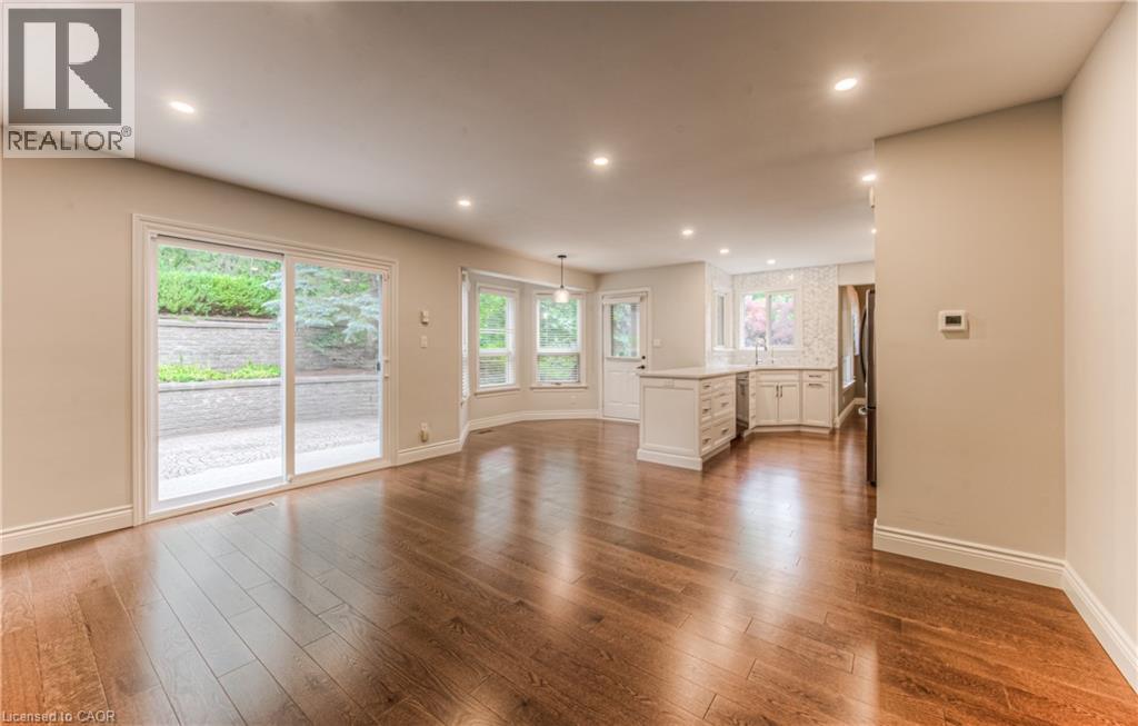 2 Morningview Place, Kitchener, ON - Indoor