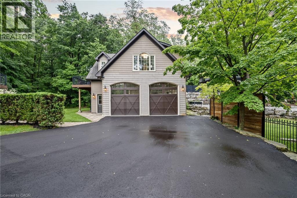 Guest house above detached double garage (this was built in 2016) - 515 Hamilton Drive, Ancaster, ON - Outdoor