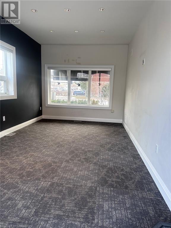 60 King Street, Hamilton, ON