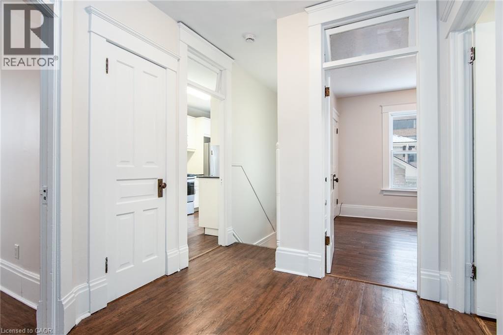 94 Scott Street, Kitchener, ON - Indoor Photo Showing Other Room