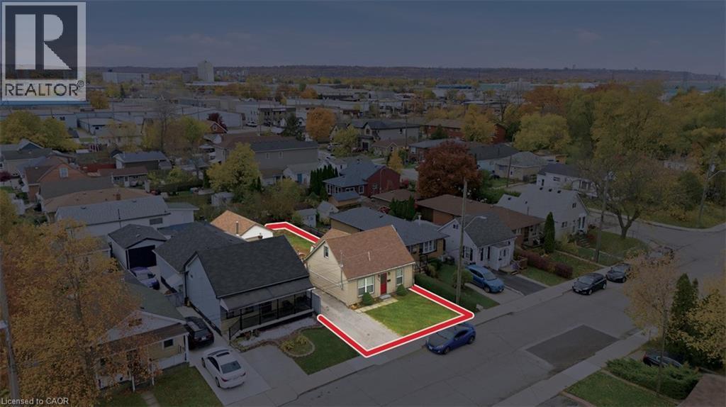 190 Mead Avenue, Hamilton, ON - Outdoor With View