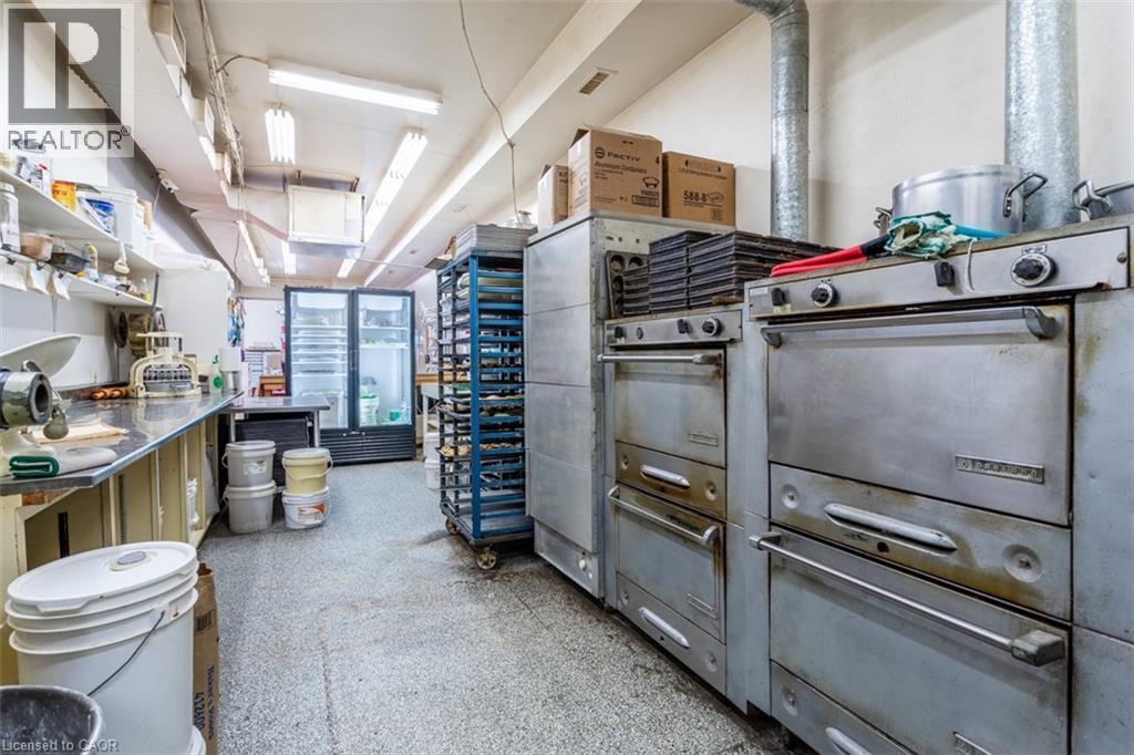 2049 Mount Forest Drive, Burlington, ON